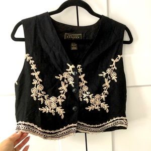 Vintage womens Express crop embroidered vest